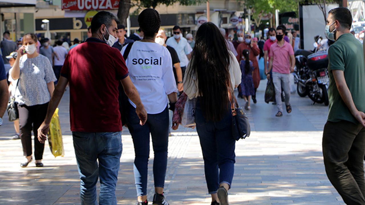 Koronavirüse karşı “Mahalle denetim ekipleri” göreve başladı