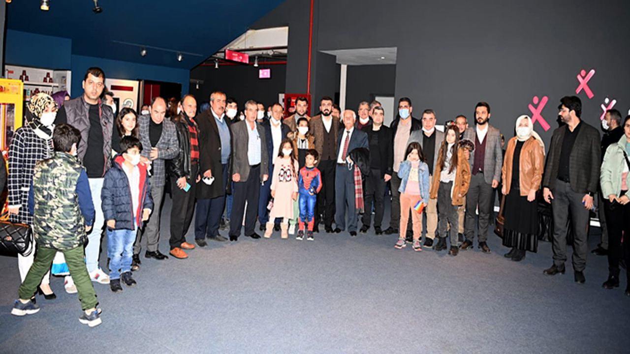 Mahçiçek’ten ‘Kesişme; İyi ki varsın Eren’ jesti