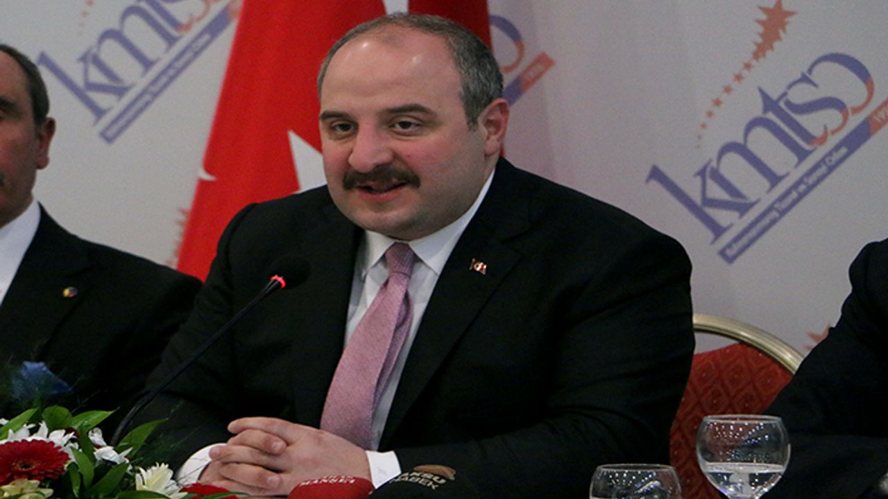 Bakan Varank, iş insanlarıyla bir araya geldi