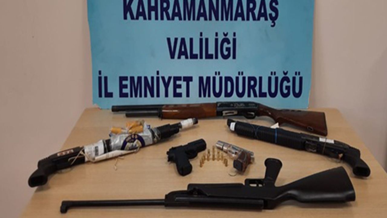 8 şüpheliden 9 silah ele geçirildi