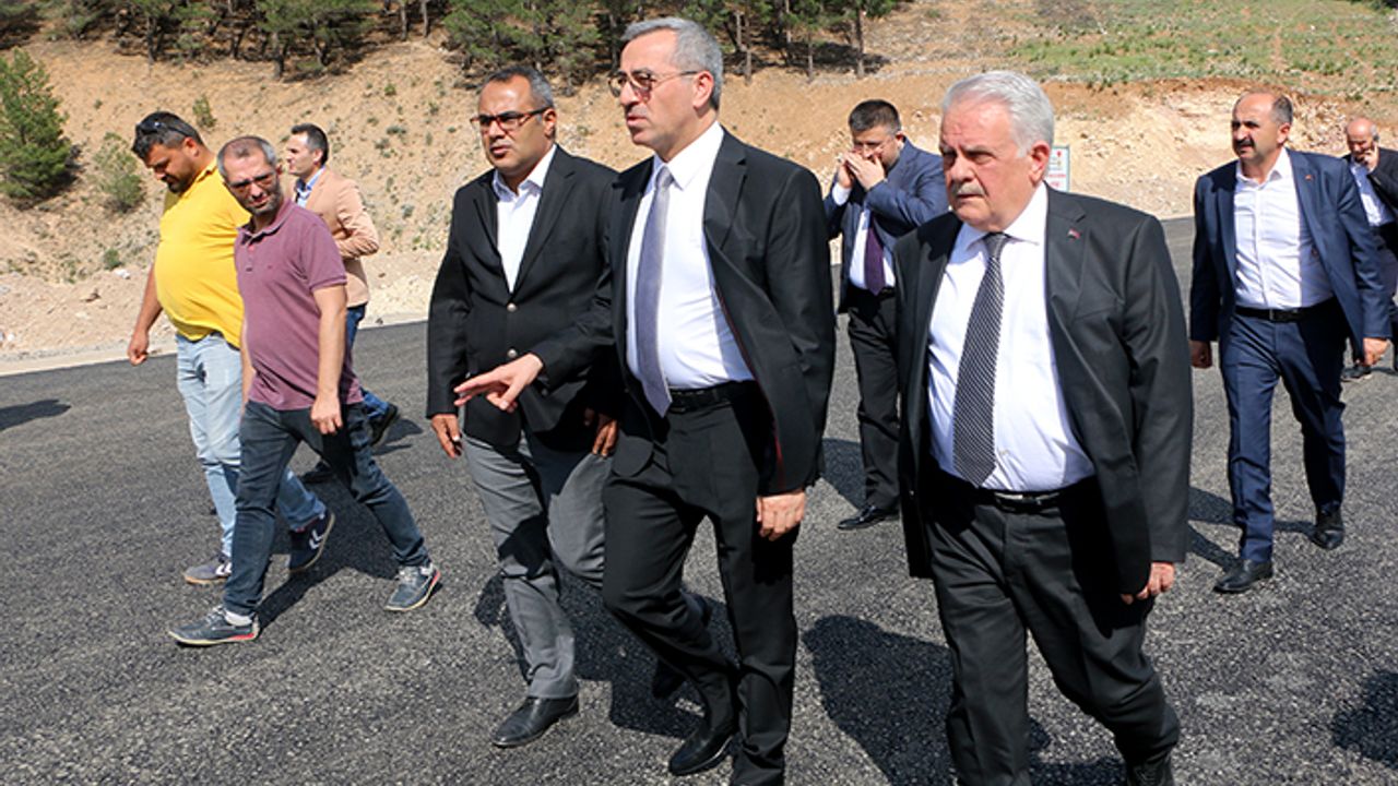 Güngör, “Bu yıl bin kilometrelik asfaltlama çalışması yapmayı planlıyoruz.”