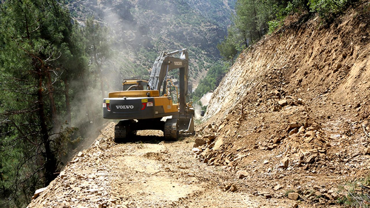 Yavşan Yaylası için yeni yol çalışması