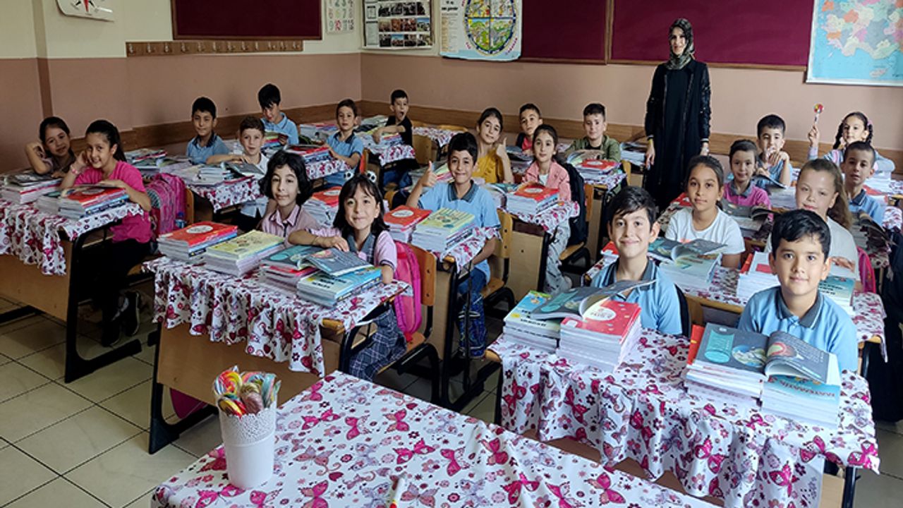 Kahramanmaraş’ta 2022-2023 ilk ders zili çaldı