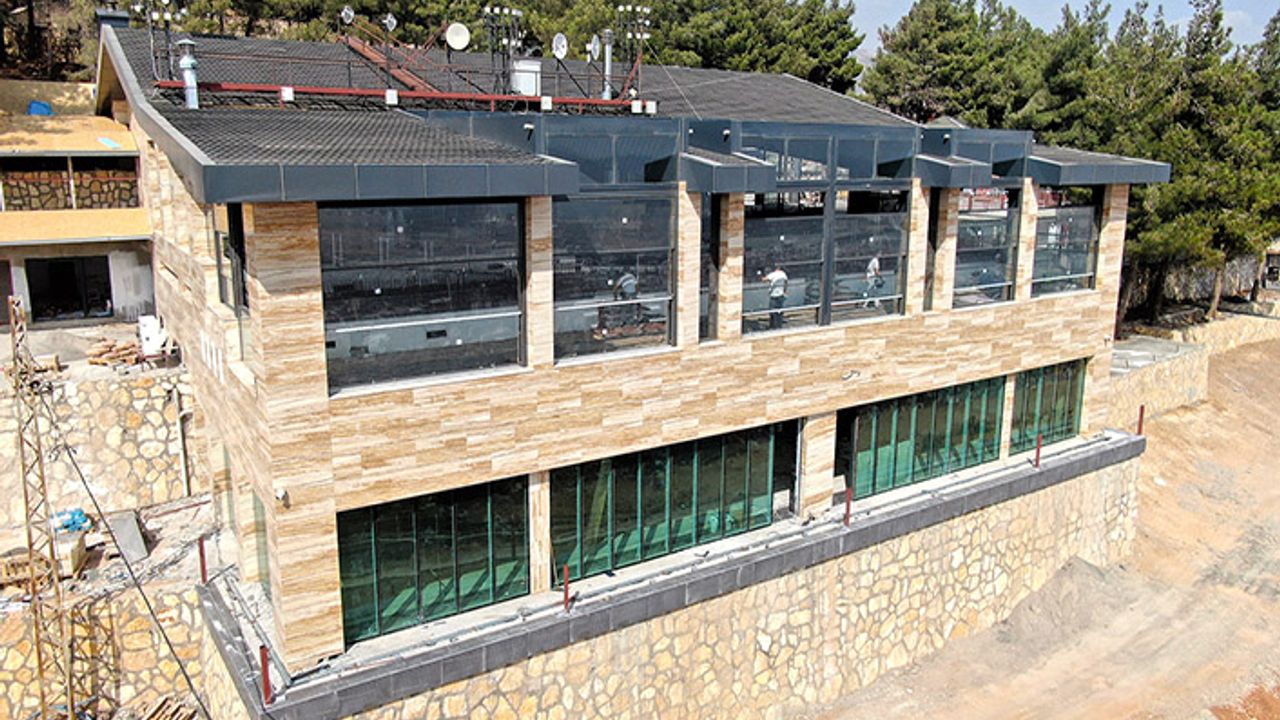 “Şairler Tepesi” misafirlerini yenilenen yüzüyle ağırlayacak