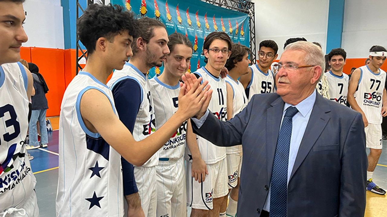 2. Onikişubat Basketbol Cumhuriyet Turnuvası tamamlandı