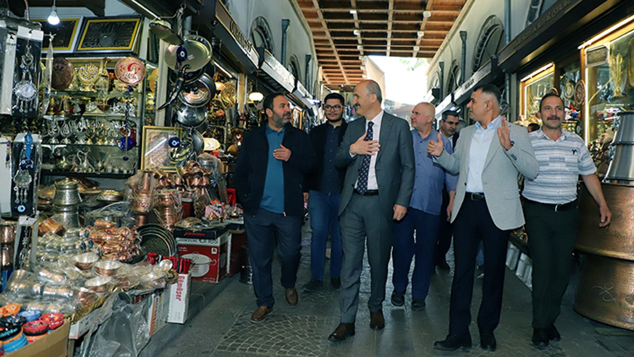 Okay, Bakırcılar Çarşısı esnafıyla bir araya geldi