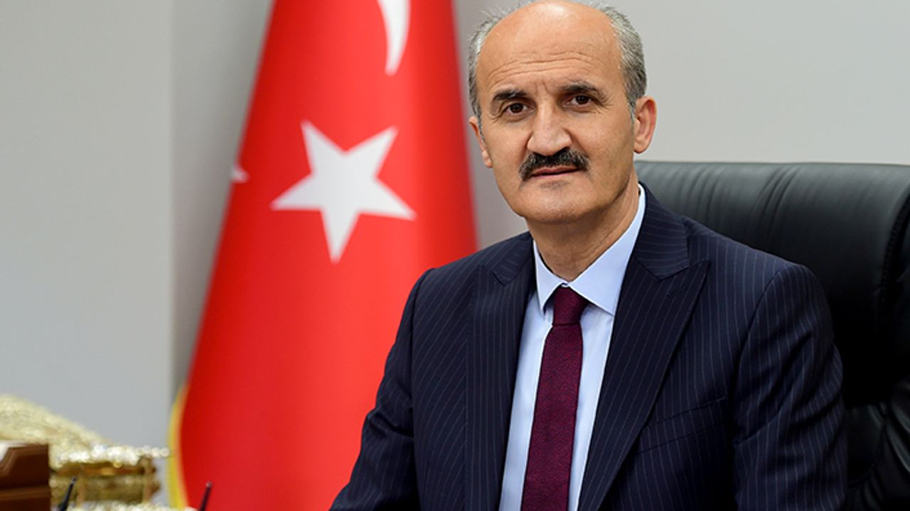 Okay, Tam Bana Göre festivali’nde gençlerle buluşuyor