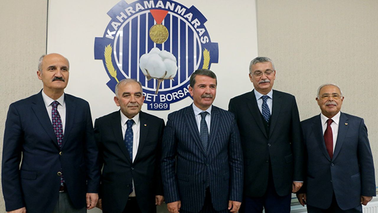 Ticaret Borsası çevre düzenlemesine destek olanlara plaket