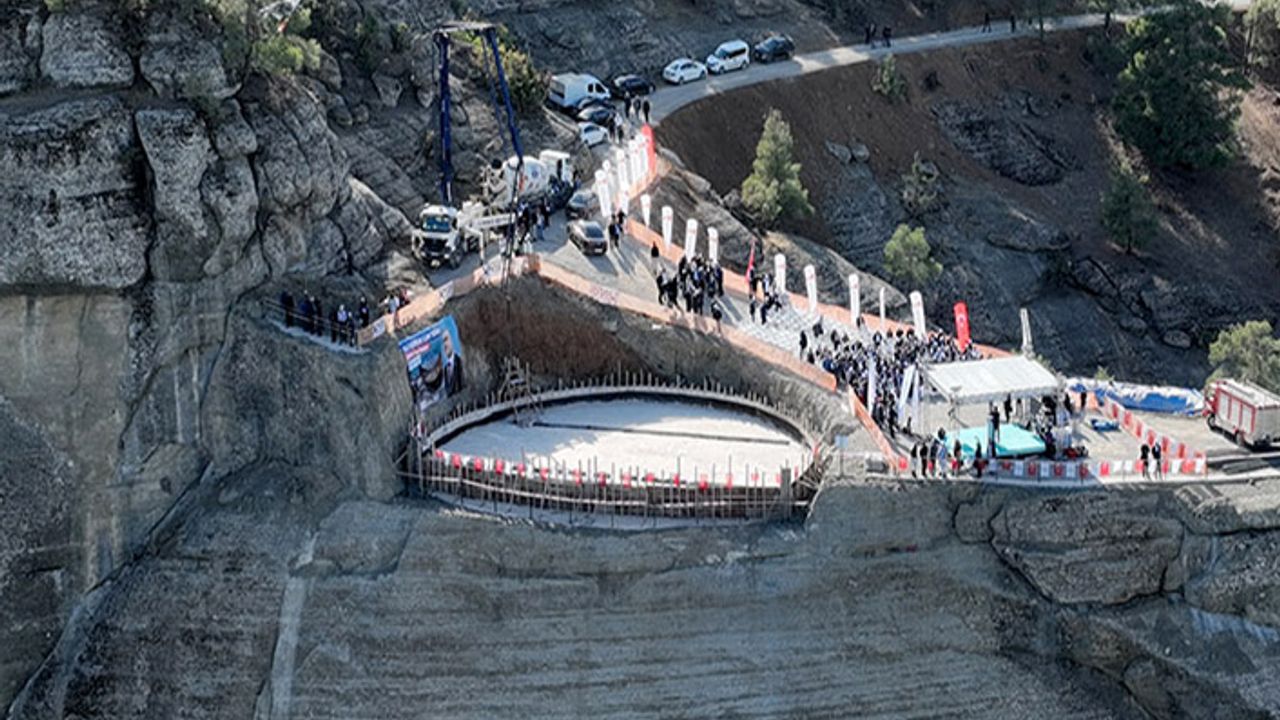 Ali Kayası Cam Teras ve Turizm Tesisleri’nin temeli atıldı