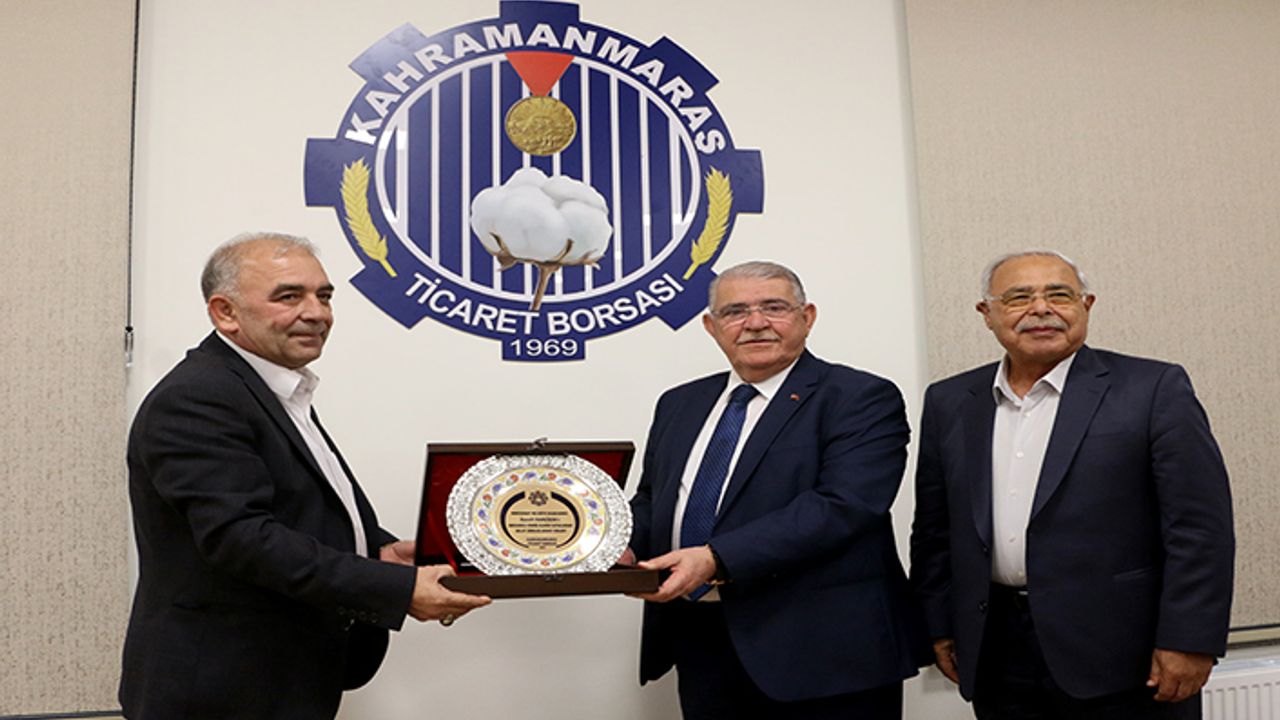 Ticaret Borsası’ndan Mahçiçek’e teşekkür plaketi