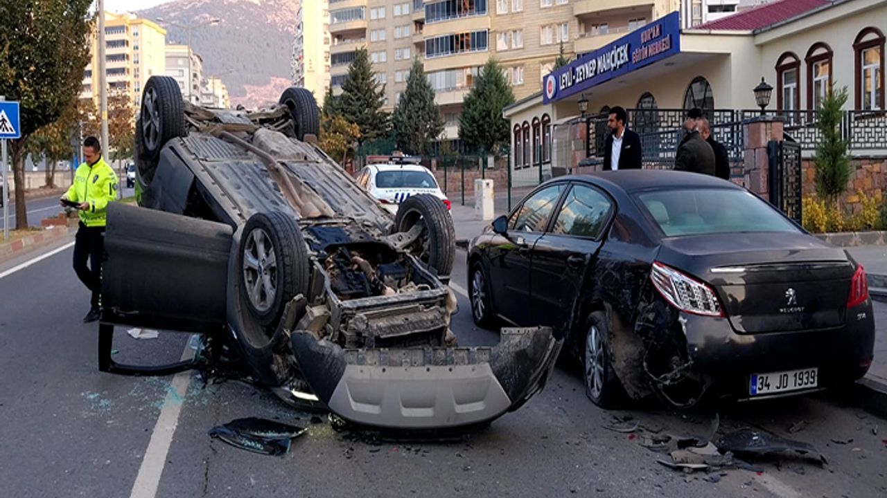 Trafik kazasında cip ters döndü: 1 yaralı