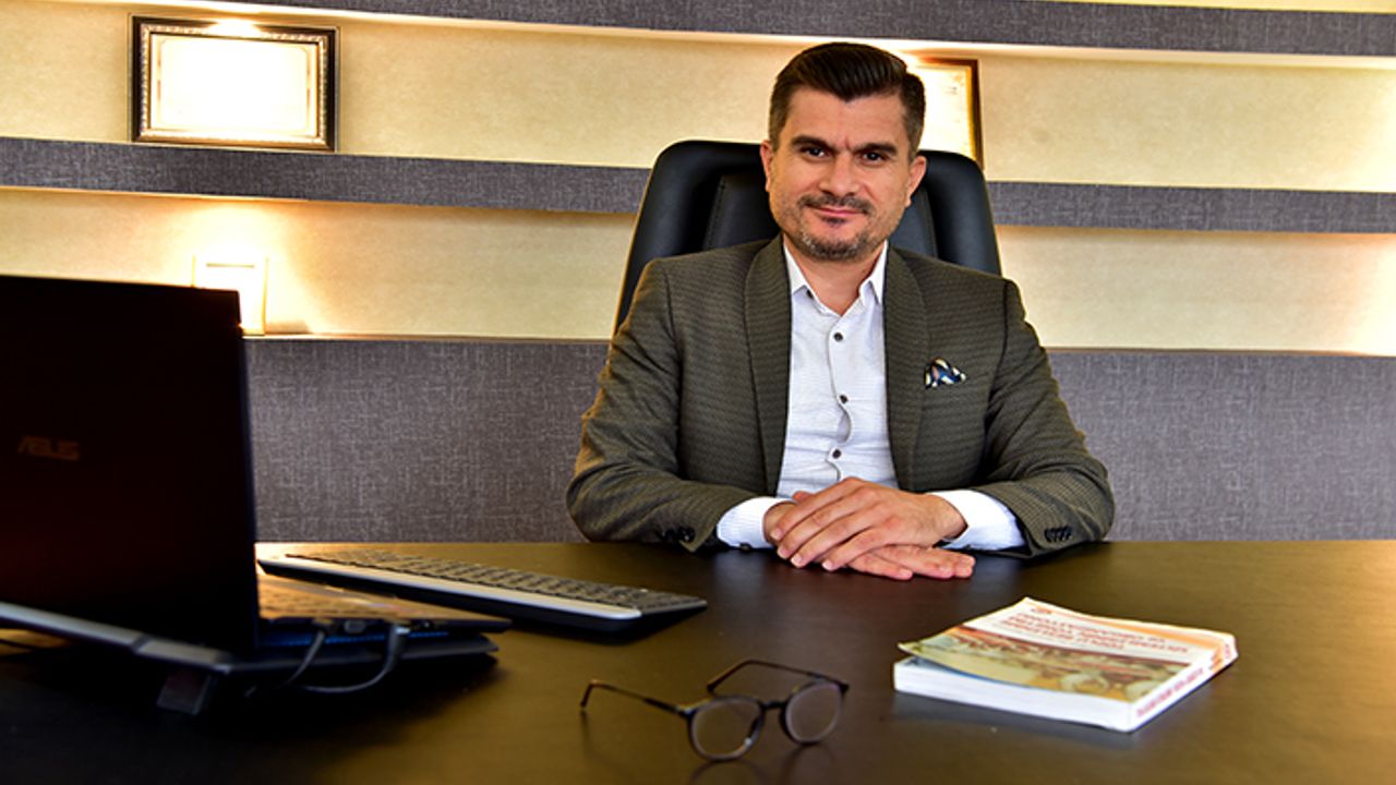 Azaplıoğlu, “yeni yılın sağlık, huzur ve mutluluk getirmesini diliyorum”