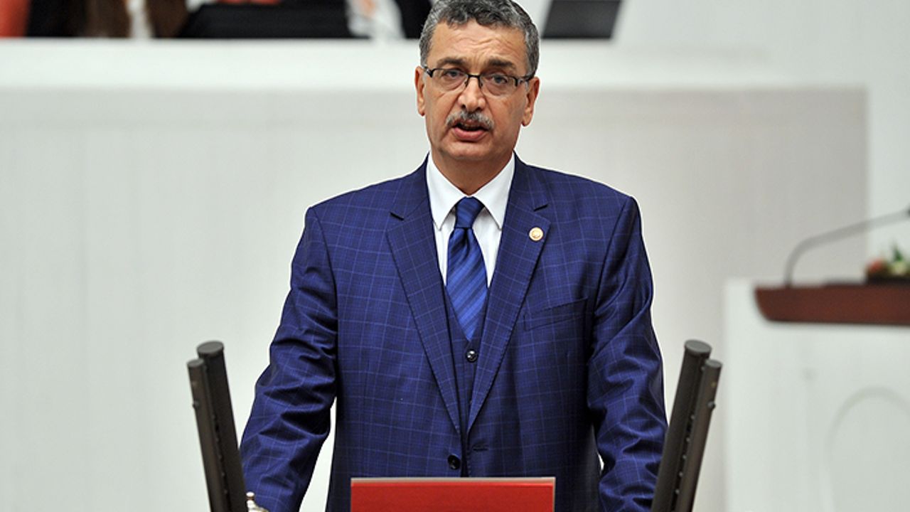 Güvenç’ten ‘Türkiye Yüzyılı’ vurgulu 2023 mesajı