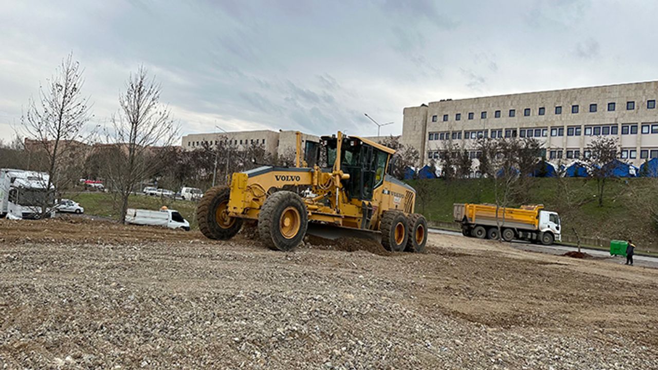 Geçici Barınma alanları ve esnaf çarşılarının altyapısı hazırlanıyor