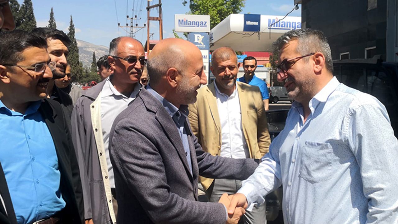 CHP adayı Ali Öztunç esnafları ziyaret etti