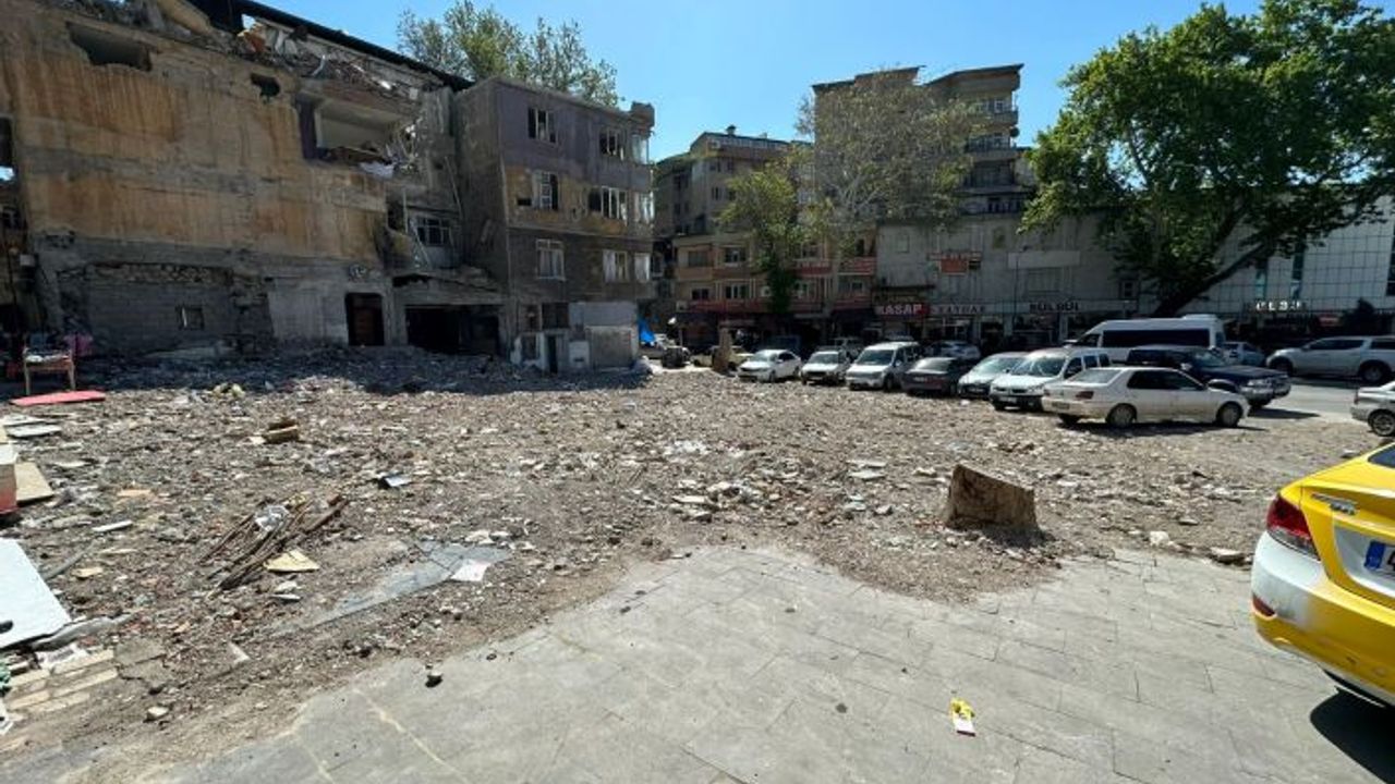 Dulkadiroğlu’nda temizlik ve tadilat çalışmaları devam ediyor