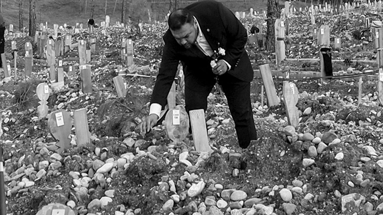 İYİ Parti Milletvekili adayı Çabukel, İlk sözünü deprem şehitlerine verdi