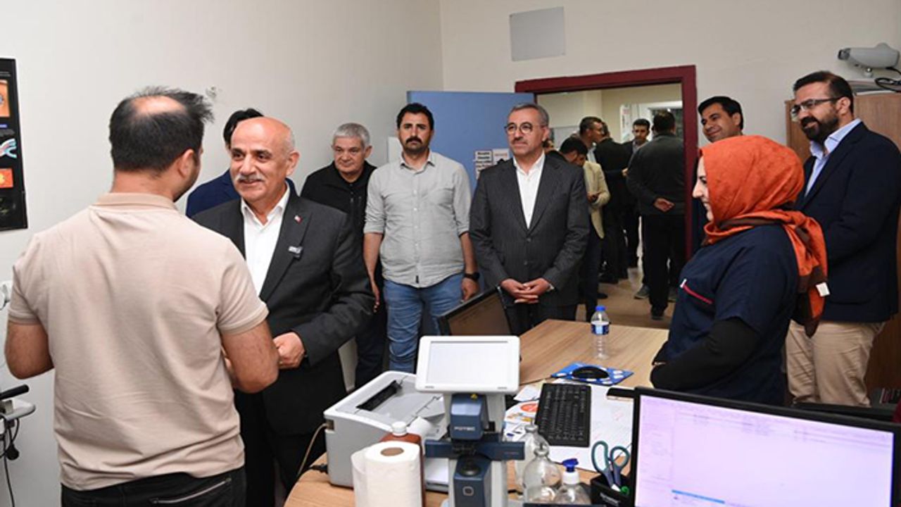Kirişci ve Güngör’den geçmiş olsun ziyareti