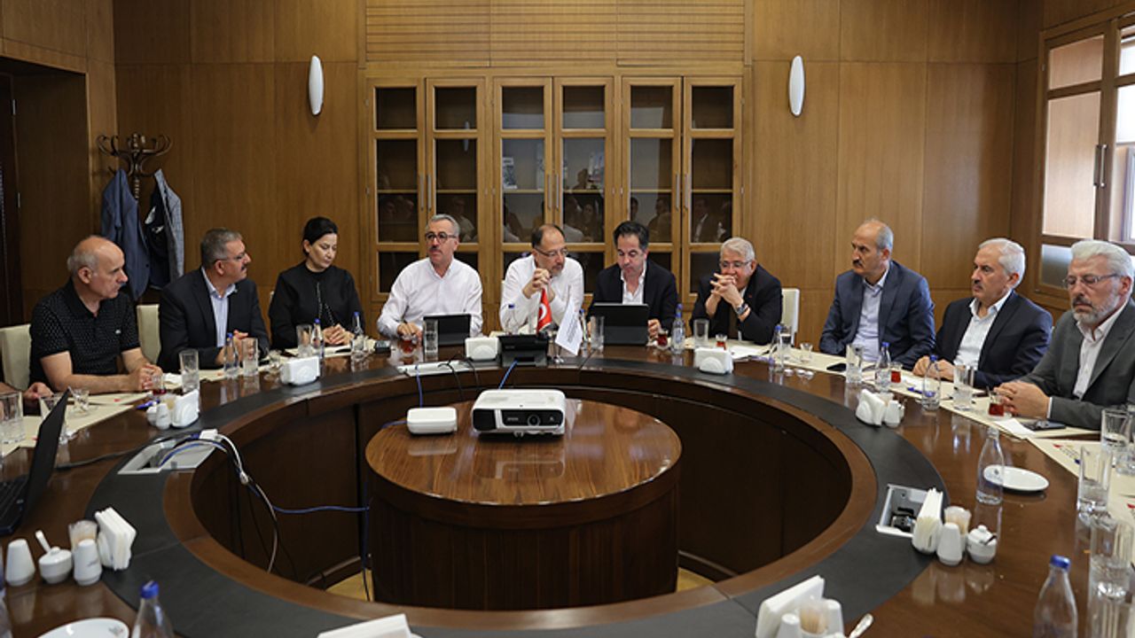Güngör, “Bakanlığımızla planlama çalışmalarımızı sürdürüyoruz”