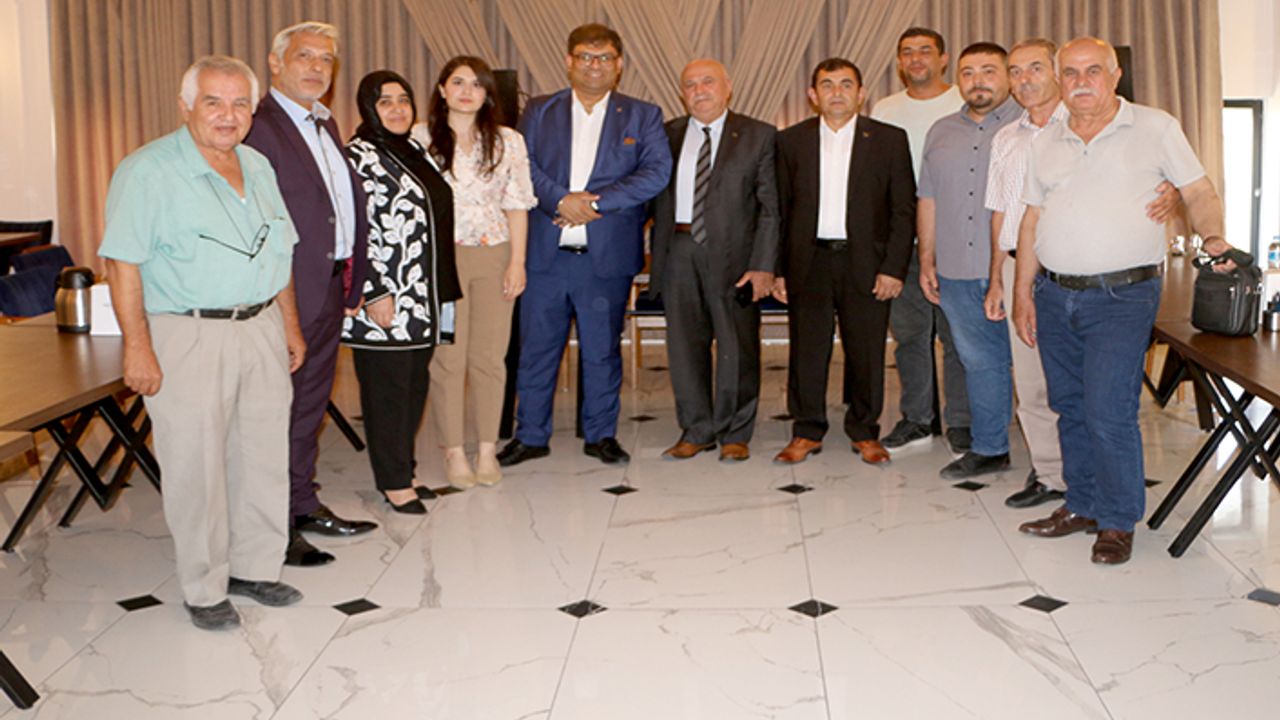 Demokrat Parti yerel seçimler için start verdi