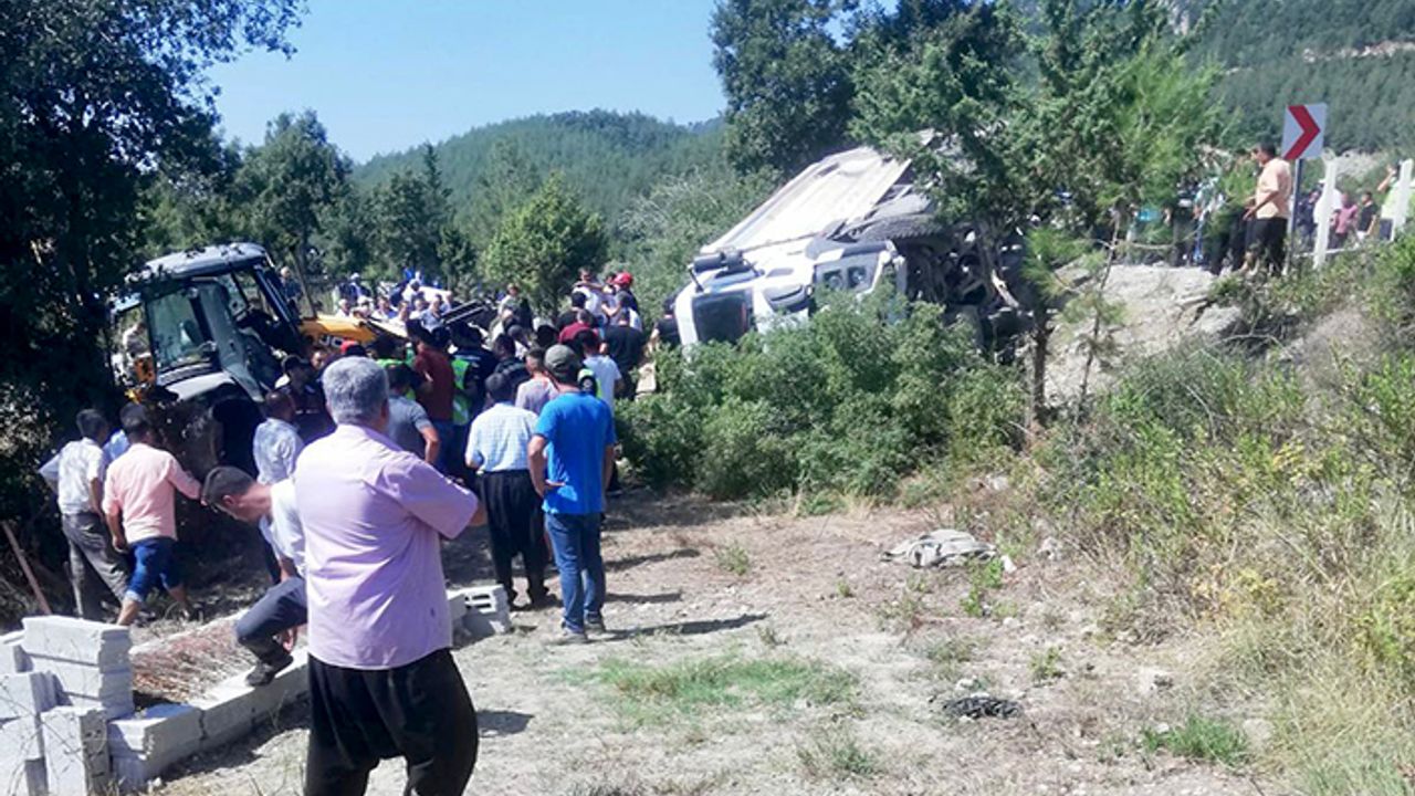 Kahramanmaraş’ta feci kaza 5 ölü 25 yaralı