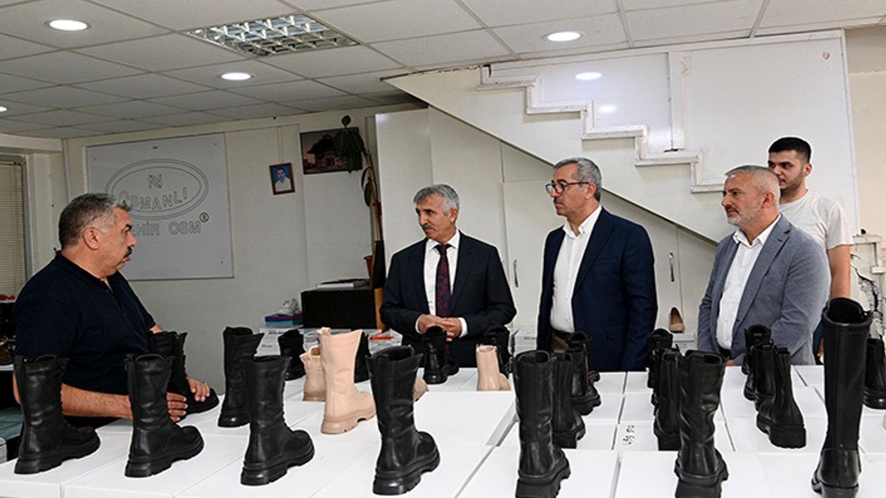 Güngör ve Vali Ünlüer, Ayakkabıcılar Sitesi esnafını ziyaret etti