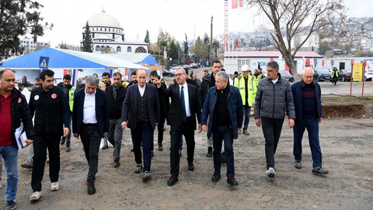 Başkan Güngör, “Şehir Merkezine 10 bin konut ve iş yeri yapılıyor”