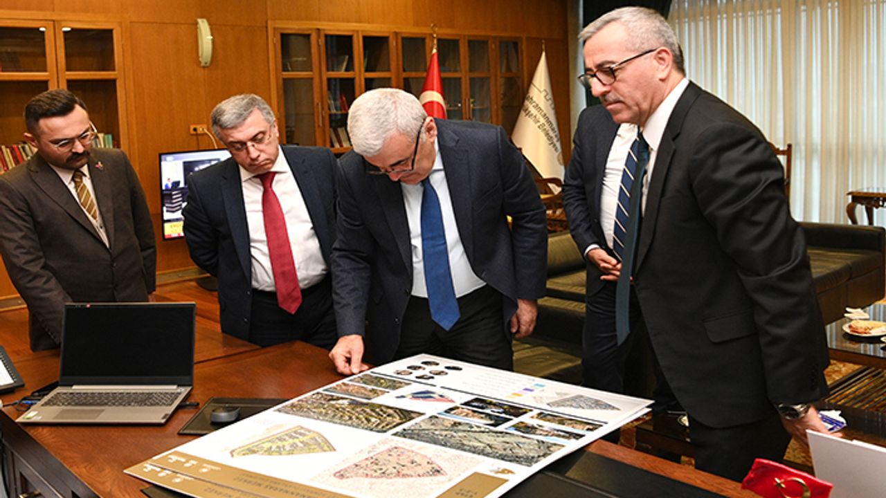 Güngör, Azerbaycan Diaspora Bakan Yardımcısı Hacıyev’i misafir etti