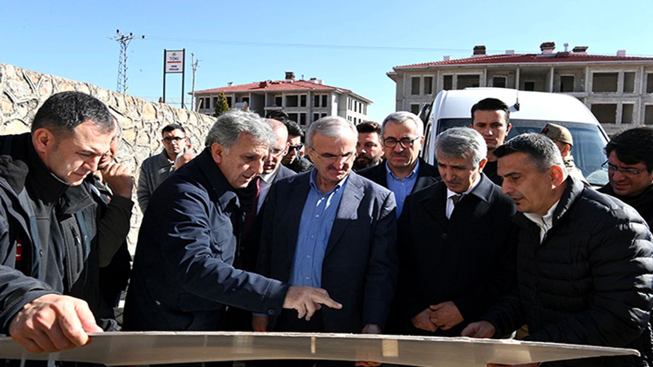 Karaloğlu: “1 Şubat’ta kalıcı konutların kuraları çekilecek”
