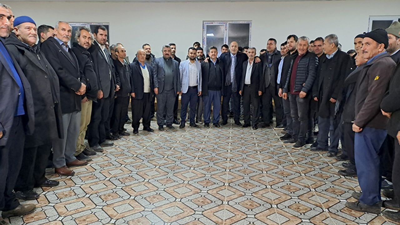 Ceyhan, “Batı mahalleleri evlatlık muamelesi görmekten çıkacak”