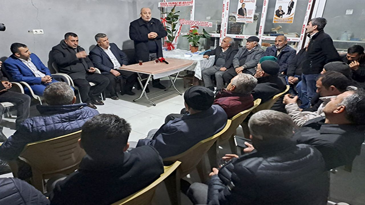 Ceyhan, “Halk belediyeye gelmeyecek, biz onların ayağına gideceğiz”