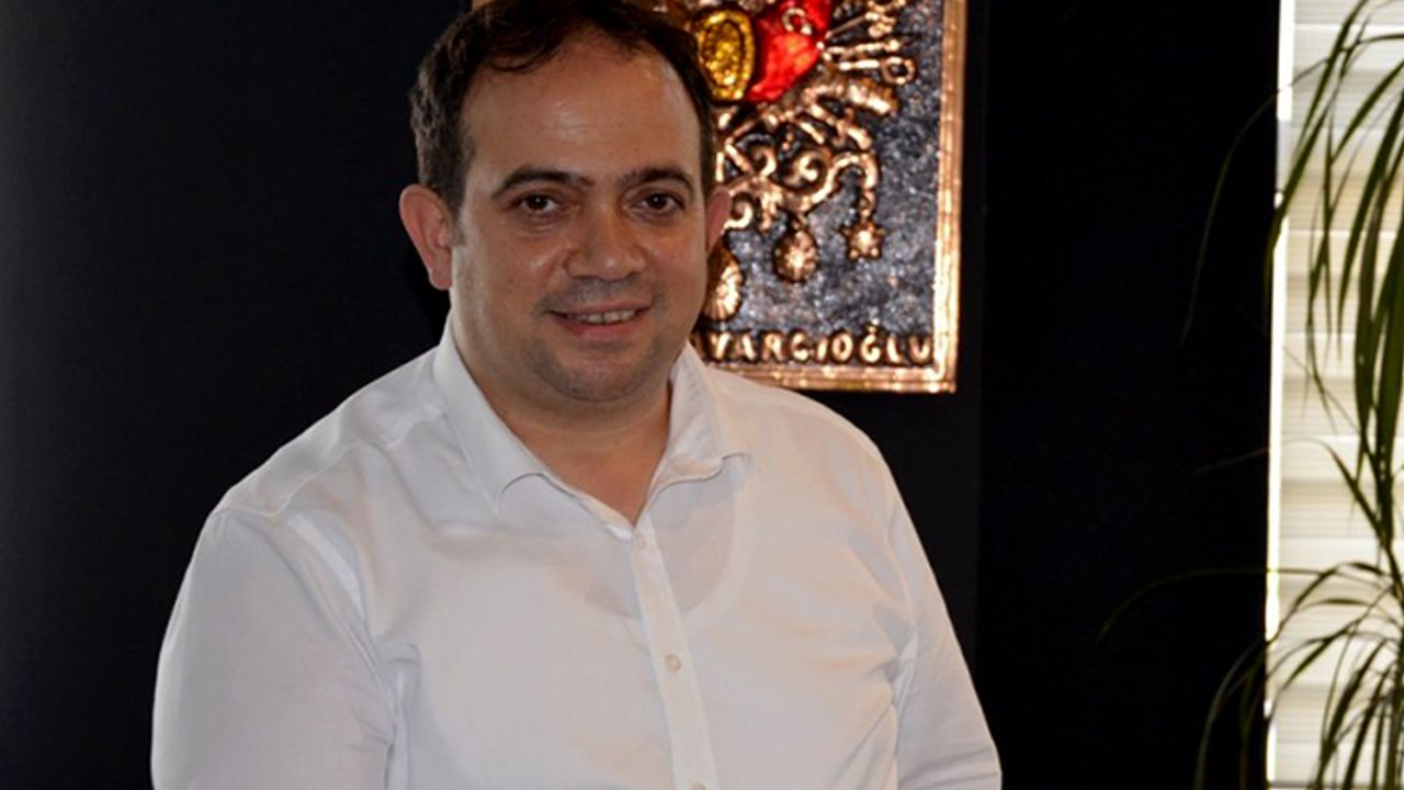 Davarcıoğlu’ndan Miraç Kandili ve 6 Şubat depremlerinin yıldönümü mesajı