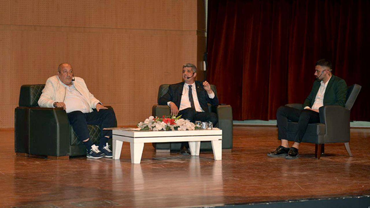 Gençler sordu, Aydoğar ve Ceyhan cevapladı