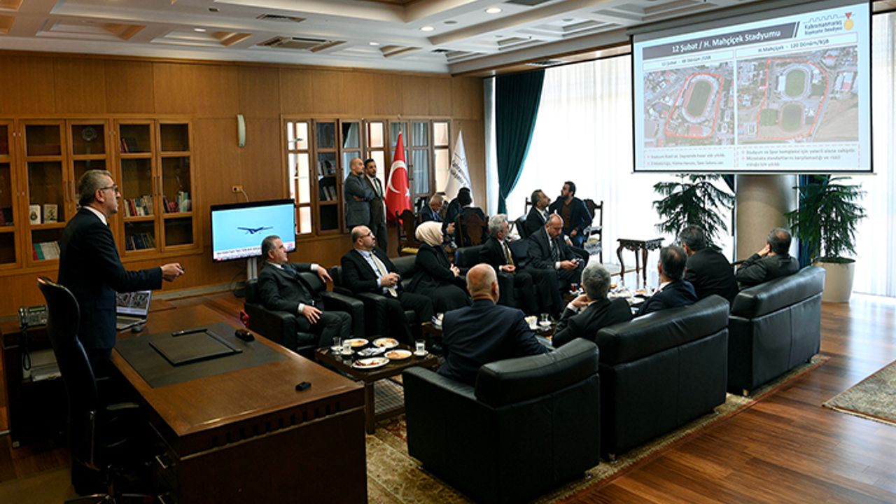 Güngör, Gençlik ve Spor Bakanı Bak’ı ağırladı