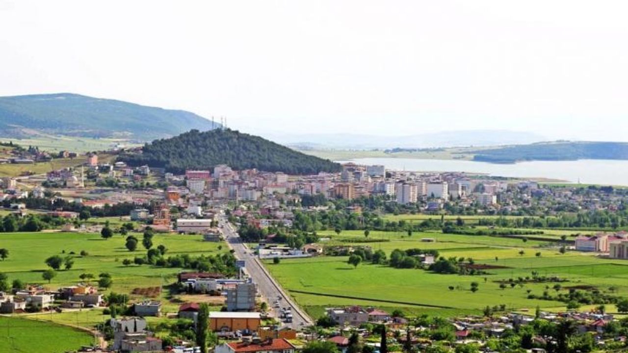 Hayırsever şehrin hayırsever çocukları okul yaptırıyor
