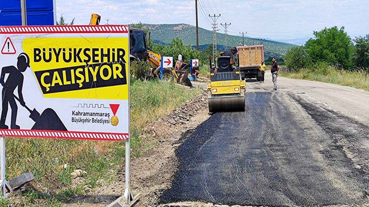 Büyükşehir, Göksun – Elbistan bağlantı yolunu bakıma aldı