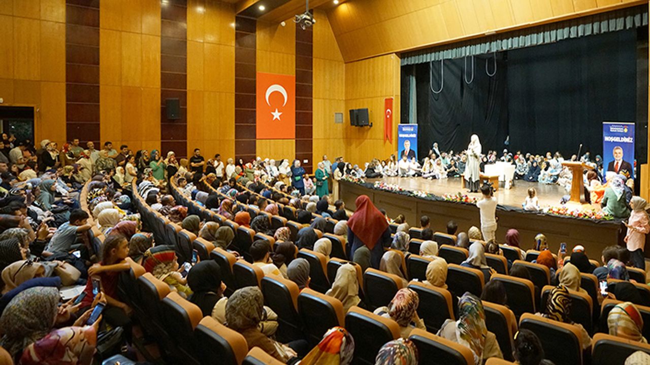 Saliha Erdim, “Aile sağlamsa toplum sağlamdır”