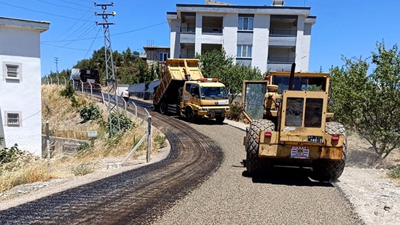 Büyükşehir Köseli’de 5 kilometrelik arteri sathi asfaltla yeniledi