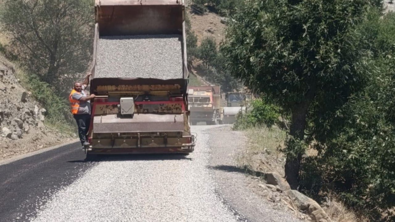 Büyükşehir, Onikişubat kırsalında ulaşımı iyileştiriyor