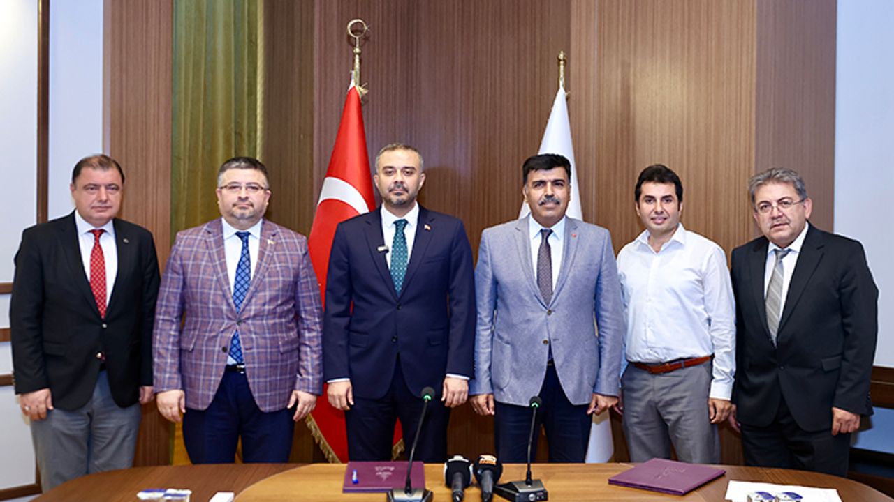 Başkan Toptaş’tan üniversite hayali kuran gençlere dev müjde