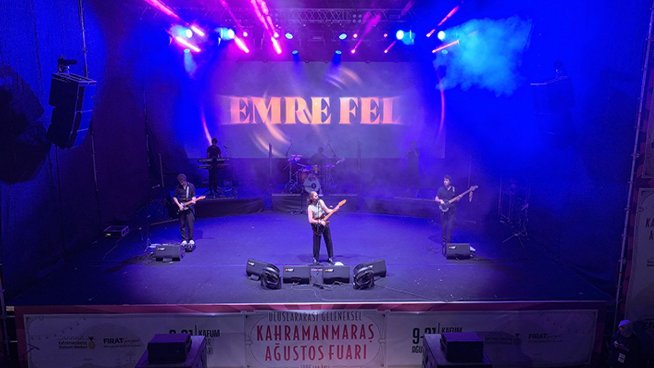 Geleneksel Ağustos Fuarı’nda Emre Fel rüzgarı esti