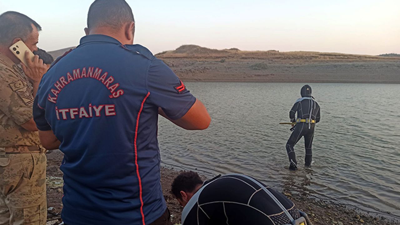 Yüzme öğrenmek isteyen baba ve kızı suda kayboldu
