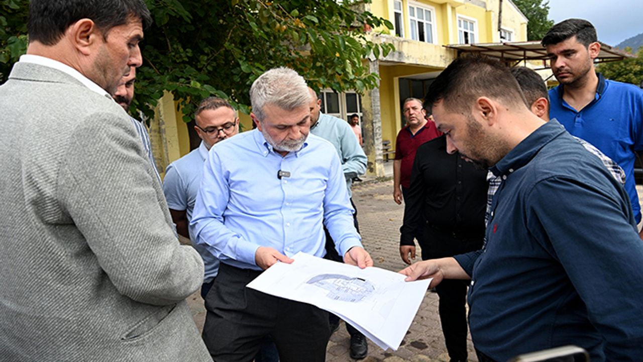 Görgel, “Altyapıdan üstyapıya yeni yatırımlarımız Andırın’a hayırlı olsun”