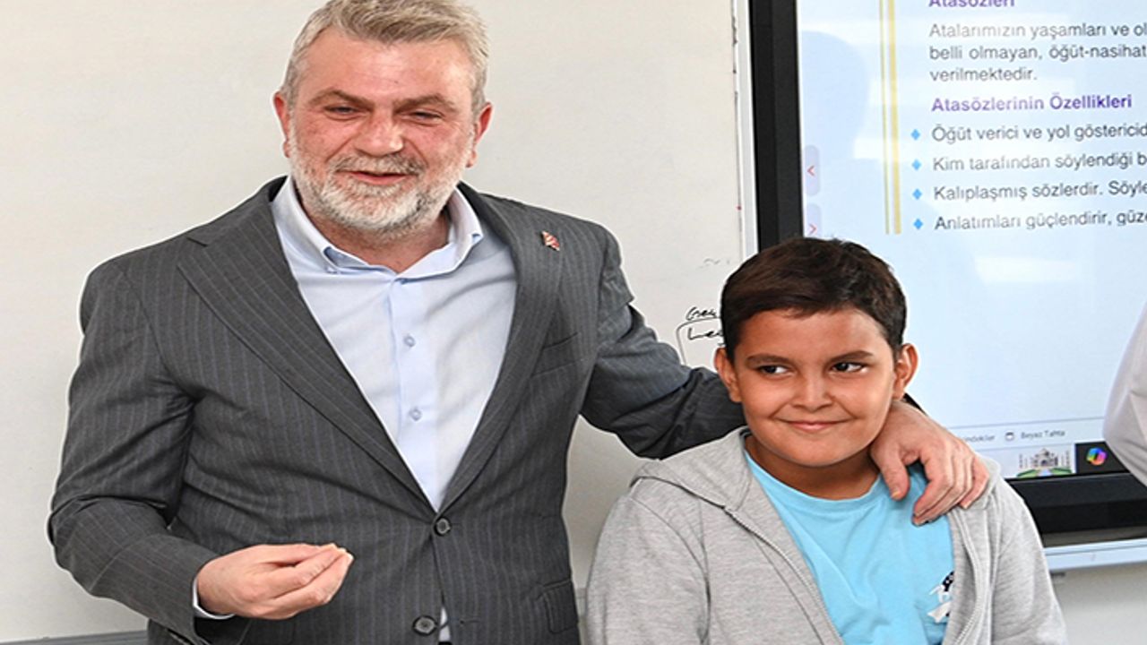 Görgel, “Çocuklarımızın ellerini asla bırakmayacağız”
