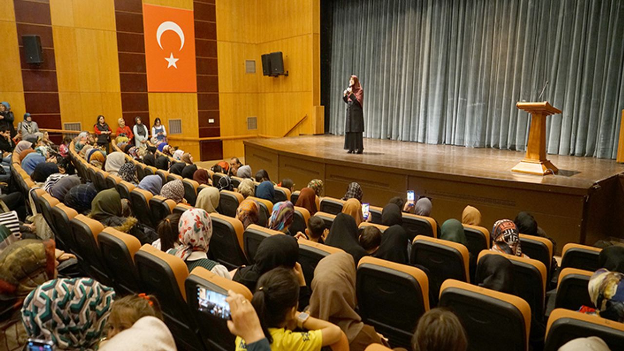 Aile Danışmanı Erdim, Ebeveyn - Çocuk ilişkisine ışık tuttu