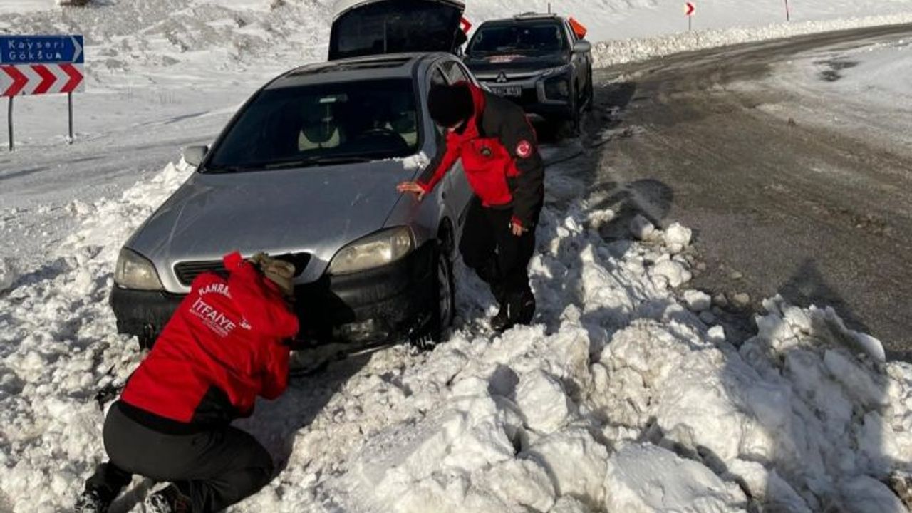 Büyükşehir itfaiyesinin desteği soğuk havada yürekleri Isıttı