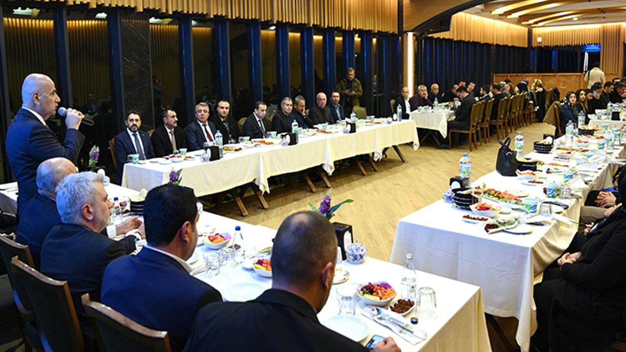 Görgel, “Tüm öğretmenlerimizin Öğretmenler Günü’nü tebrik ediyorum”