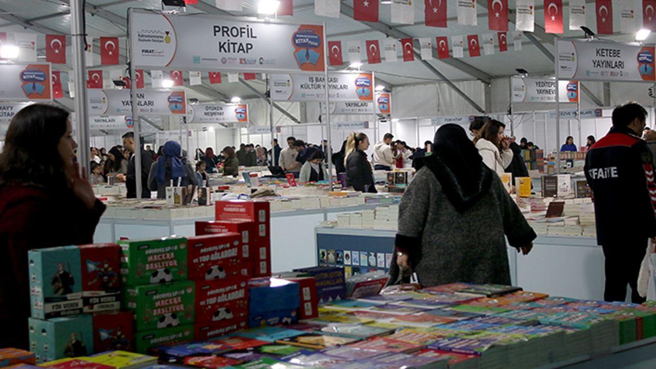 Kahramanmaraş'ta Anadolu’nun en büyük kitap fuarı kapılarını açtı