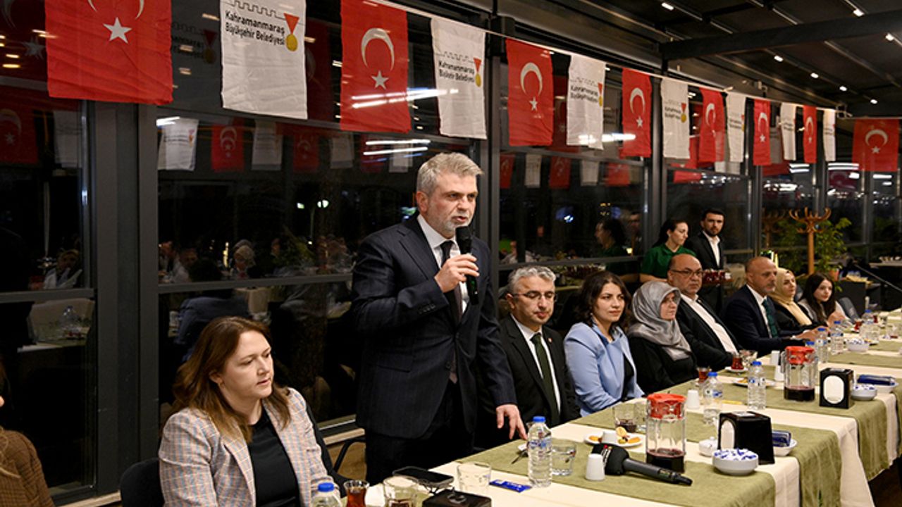 Büyükşehir Belediyesi Meclisi iftarda bir araya geldi