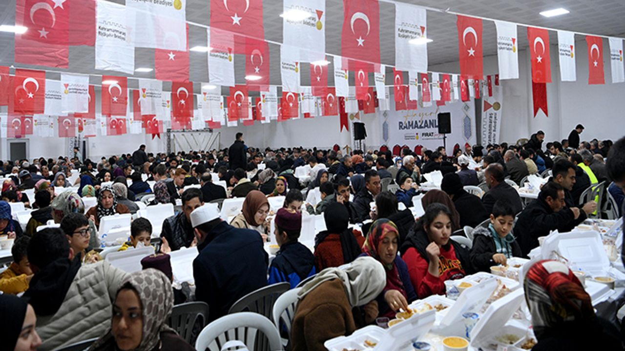 Çağlayanceritliler Büyükşehir’in iftar sofrasında bir araya geldi